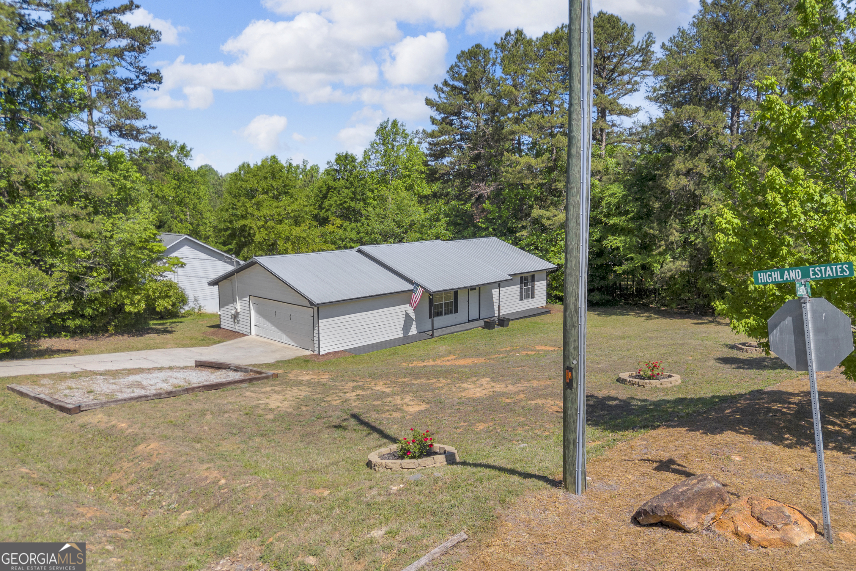 248 Highland Estate Commerce GA 30529