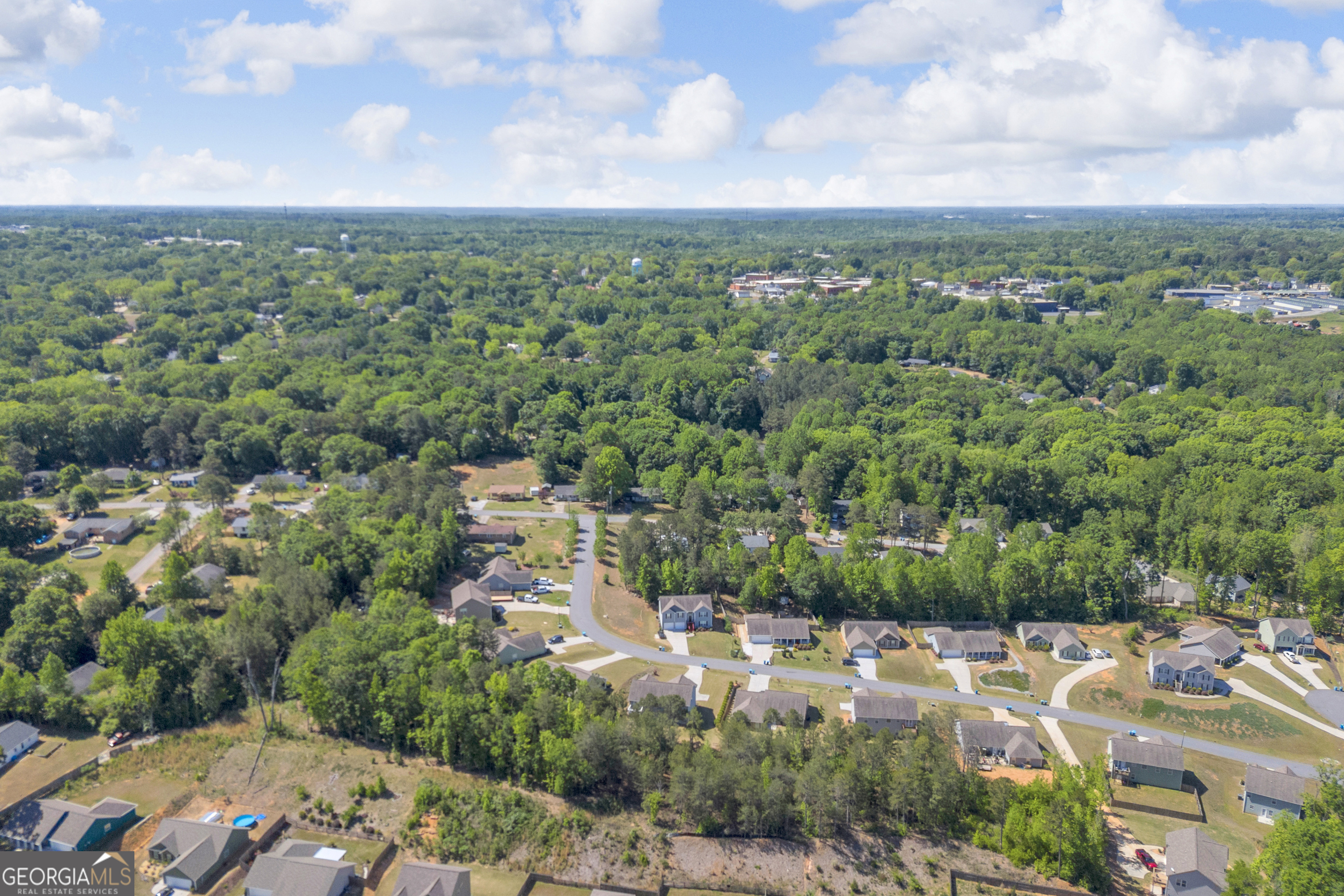 248 Highland Estate Commerce GA 30529