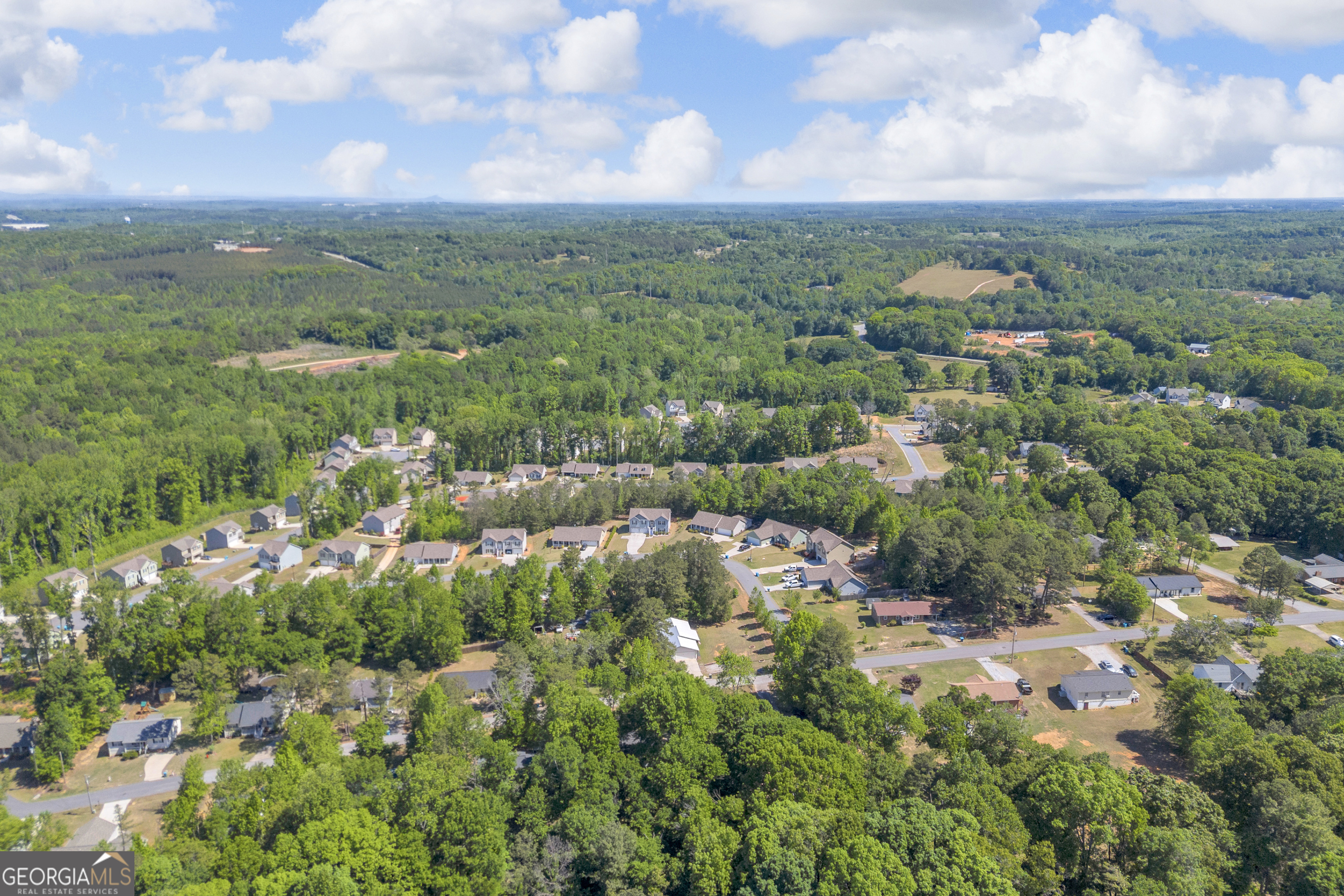248 Highland Estate Commerce GA 30529