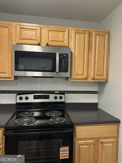 385 Macedonia Road SE Atlanta GA 30354
