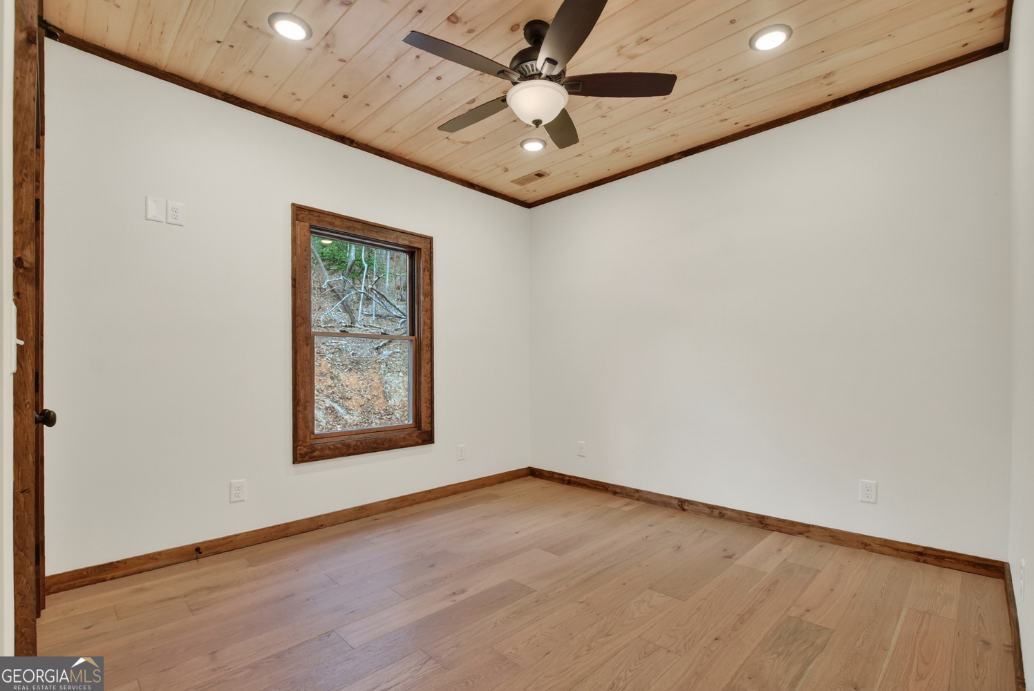 723 Parody Circle Ellijay GA 30540