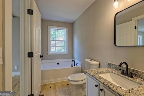 680 Eagle Rock Road Cleveland GA 30528