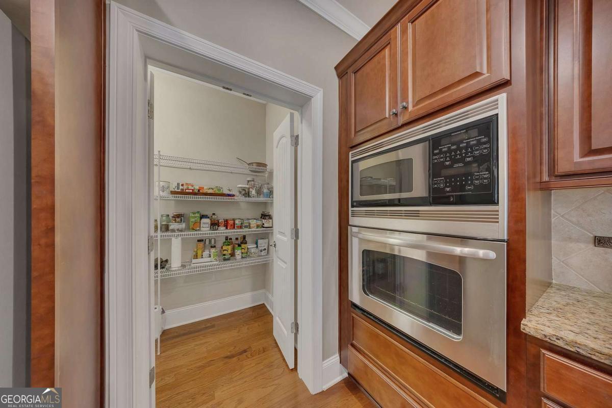 246 Somerset Circle Woodstock GA 30189