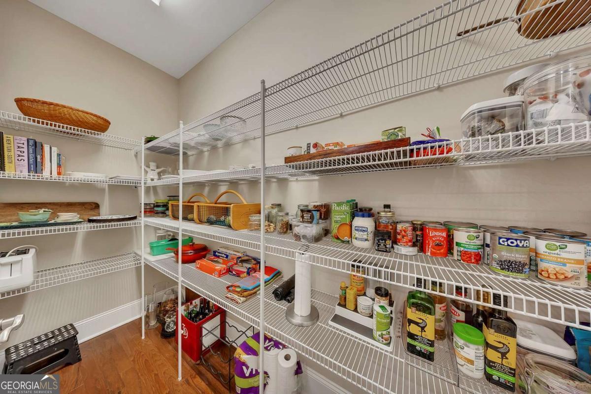 246 Somerset Circle Woodstock GA 30189