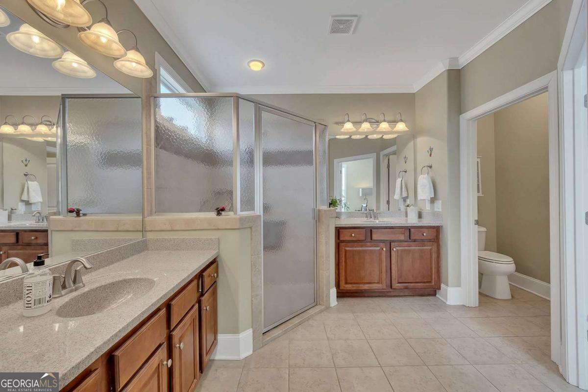 246 Somerset Circle Woodstock GA 30189