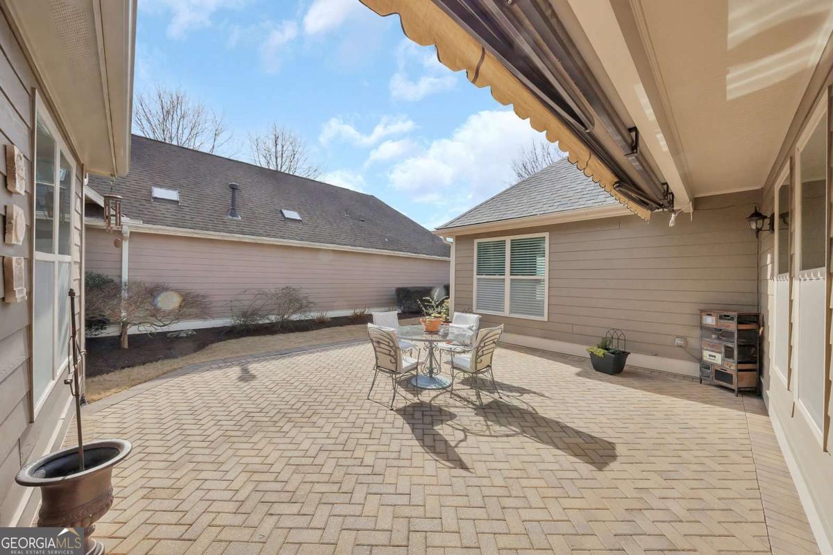 246 Somerset Circle Woodstock GA 30189