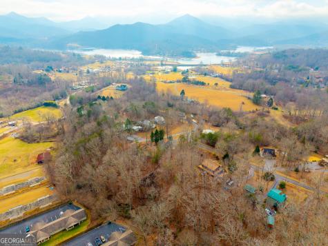 726 Gage Drive Hiawassee GA 30546