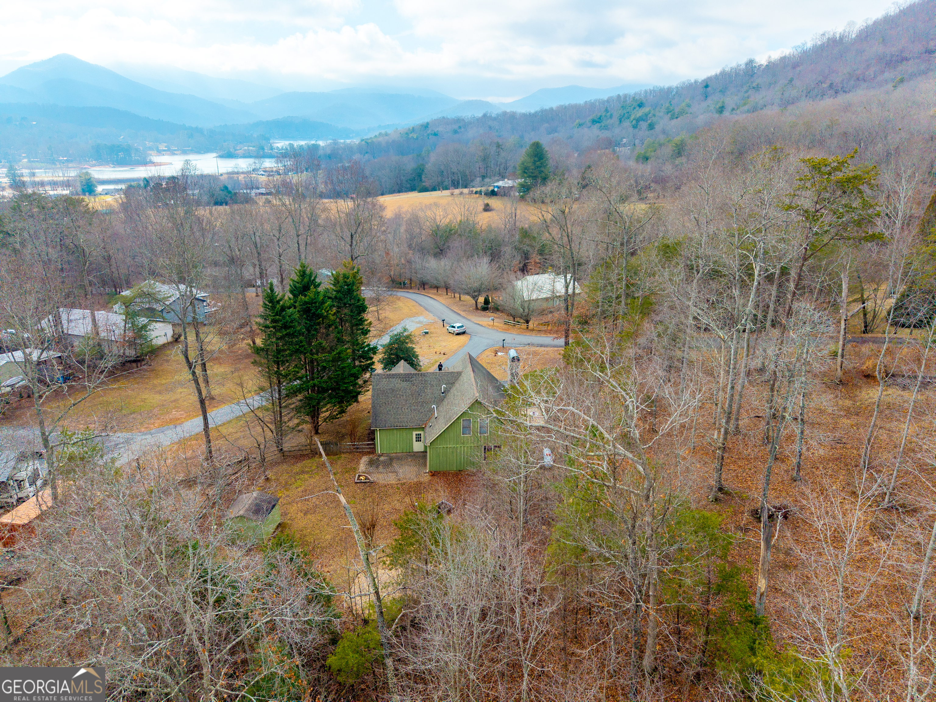726 Gage Drive Hiawassee GA 30546