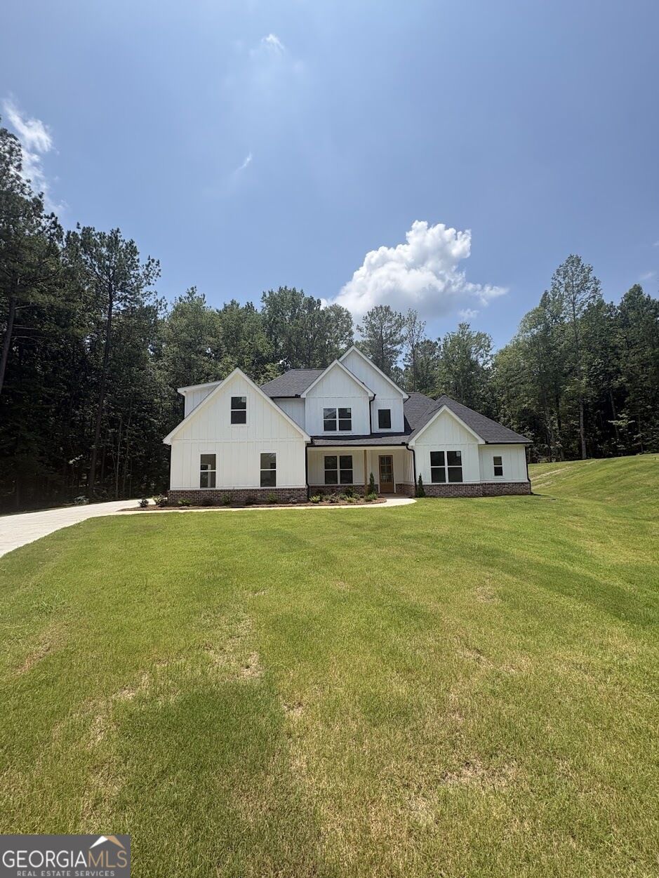 160 Rivers Edge Drive Forsyth GA 31029