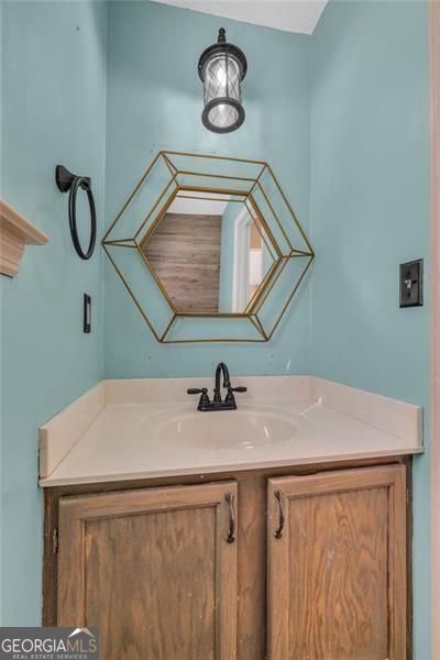 1629 Rebel Rossville GA 30741