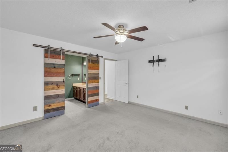 1629 Rebel Rossville GA 30741