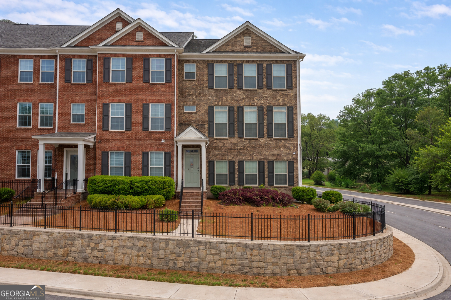 2059 Falls Park Way Decatur GA 30033