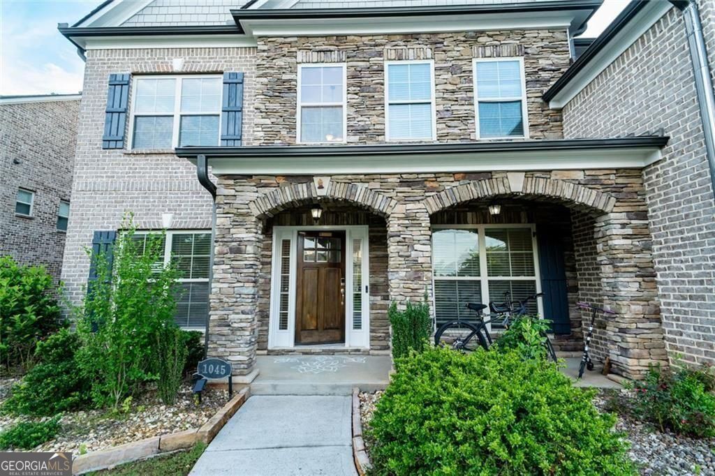 1045 Wesbourough Place Alpharetta GA 30004