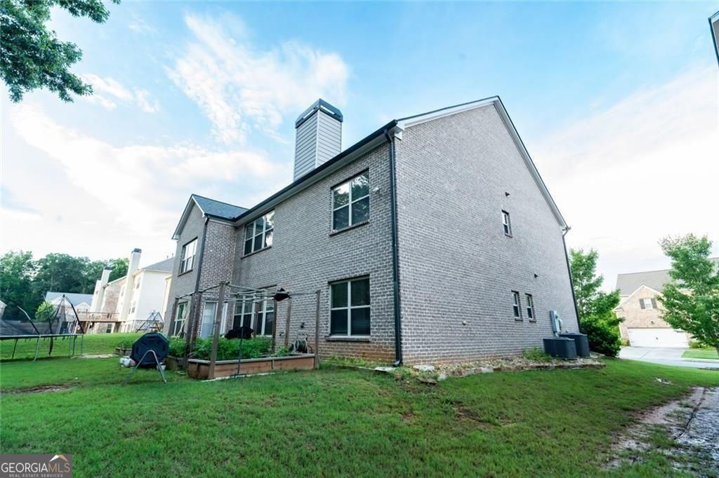 1045 Wesbourough Place Alpharetta GA 30004
