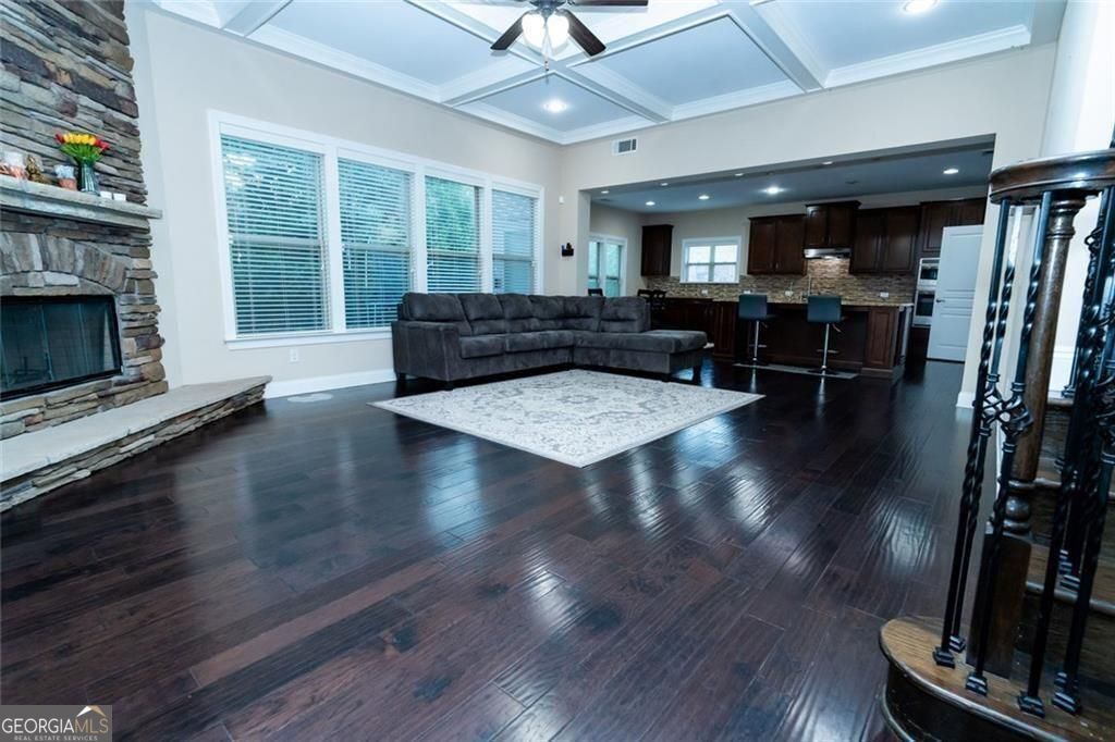 1045 Wesbourough Place Alpharetta GA 30004