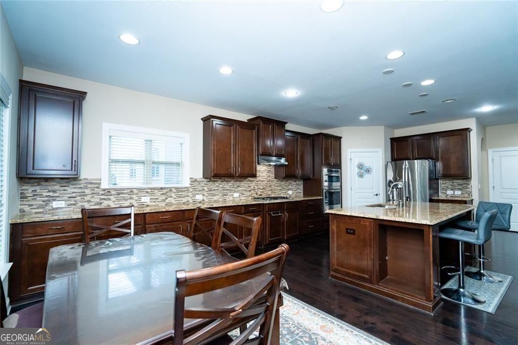 1045 Wesbourough Place Alpharetta GA 30004