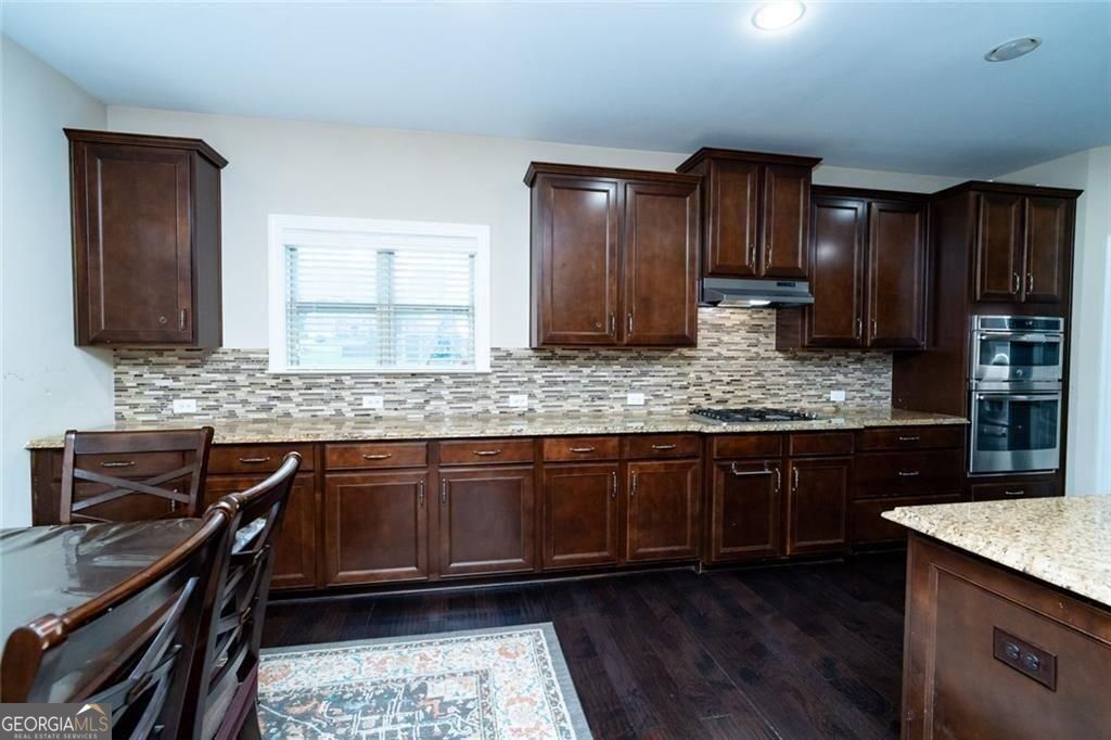 1045 Wesbourough Place Alpharetta GA 30004