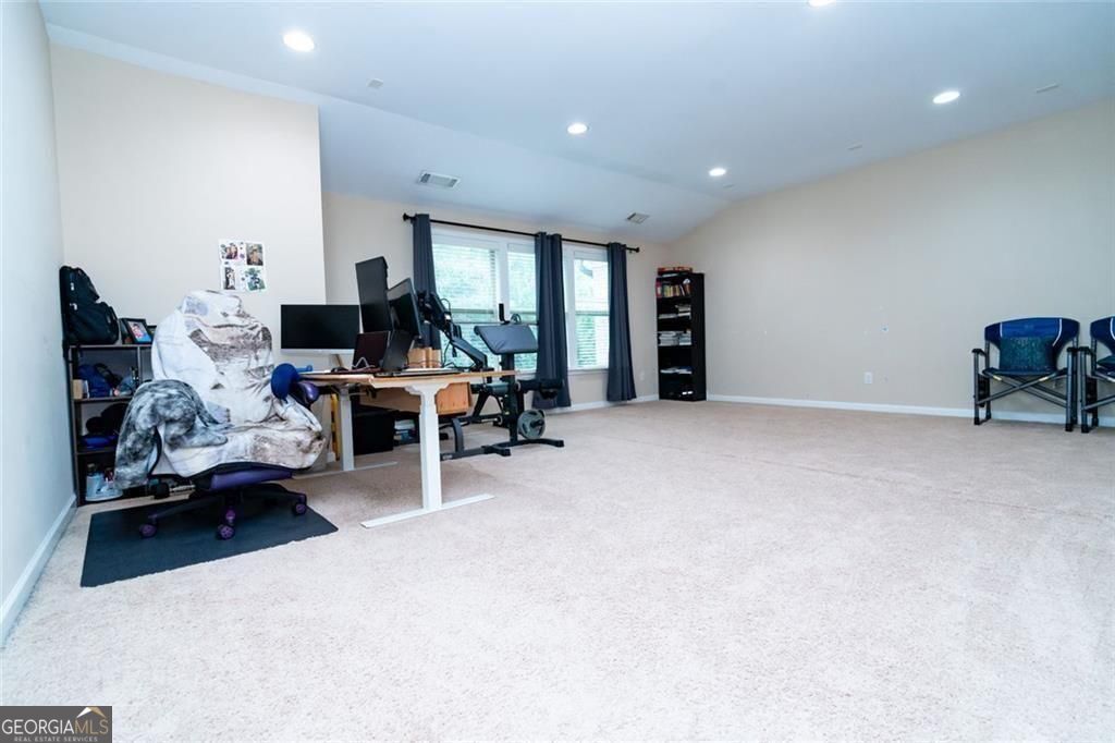 1045 Wesbourough Place Alpharetta GA 30004