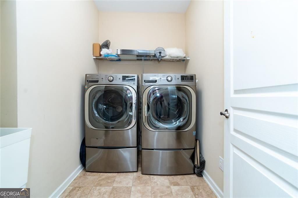 1045 Wesbourough Place Alpharetta GA 30004
