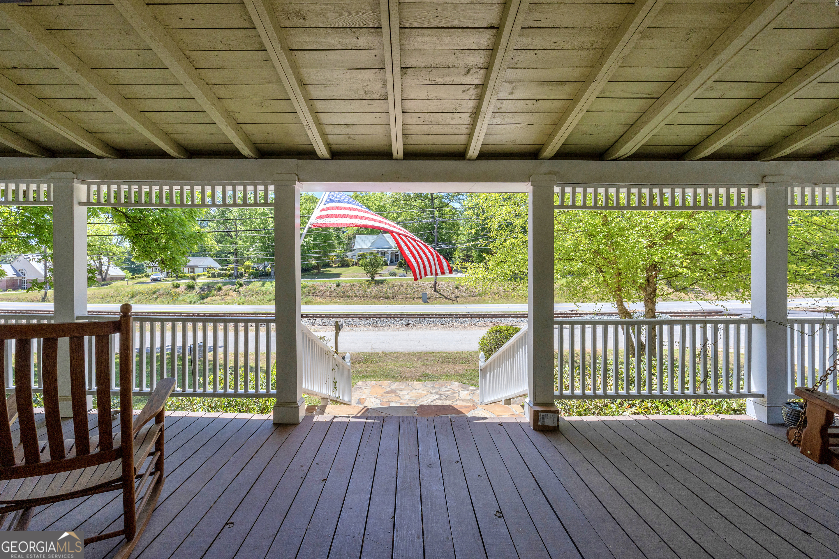 24 N Main Street Maysville GA 30558