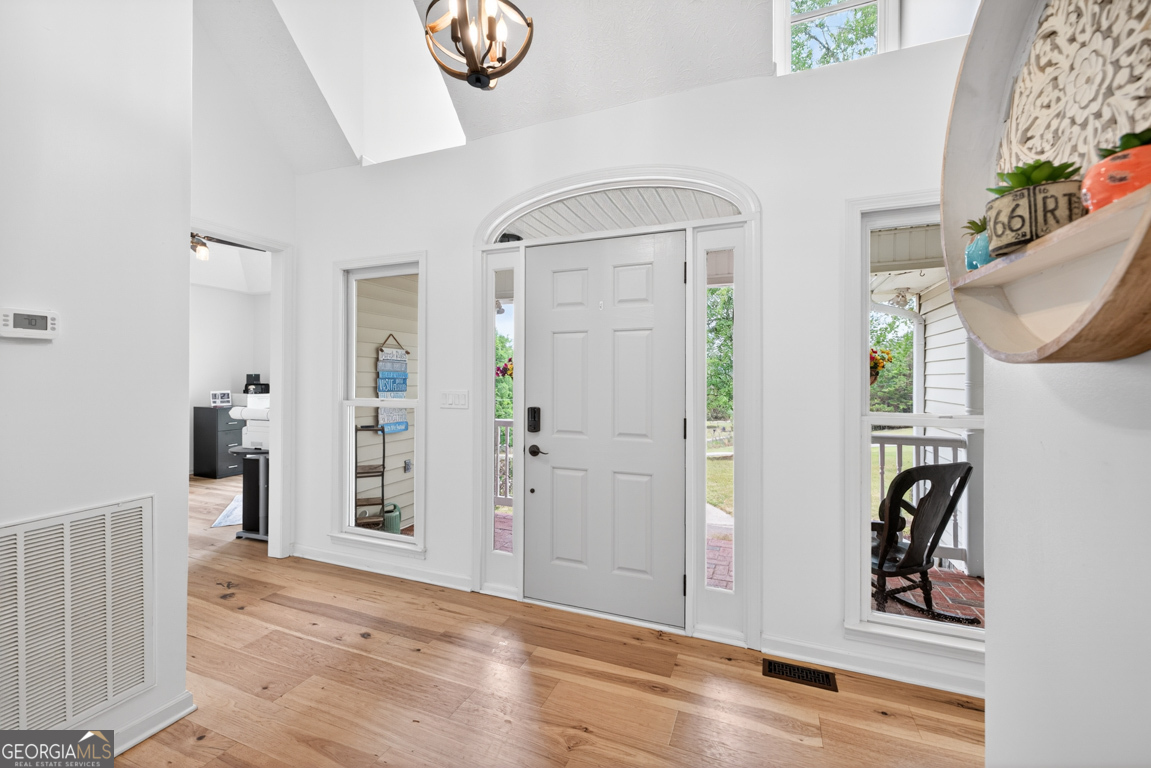 1207 Lakeland Drive Toccoa GA 30577