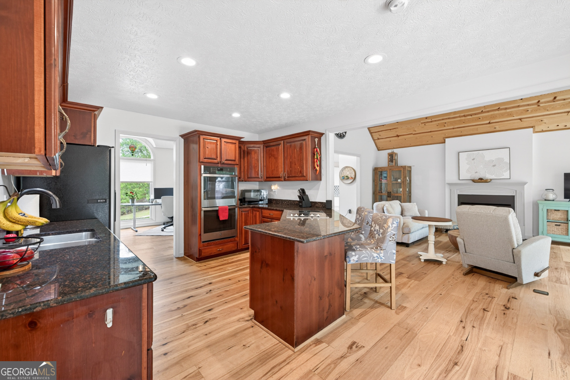 1207 Lakeland Drive Toccoa GA 30577