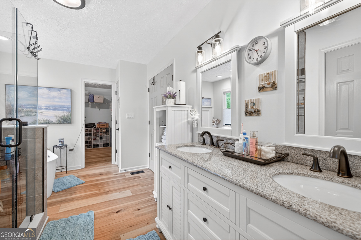 1207 Lakeland Drive Toccoa GA 30577