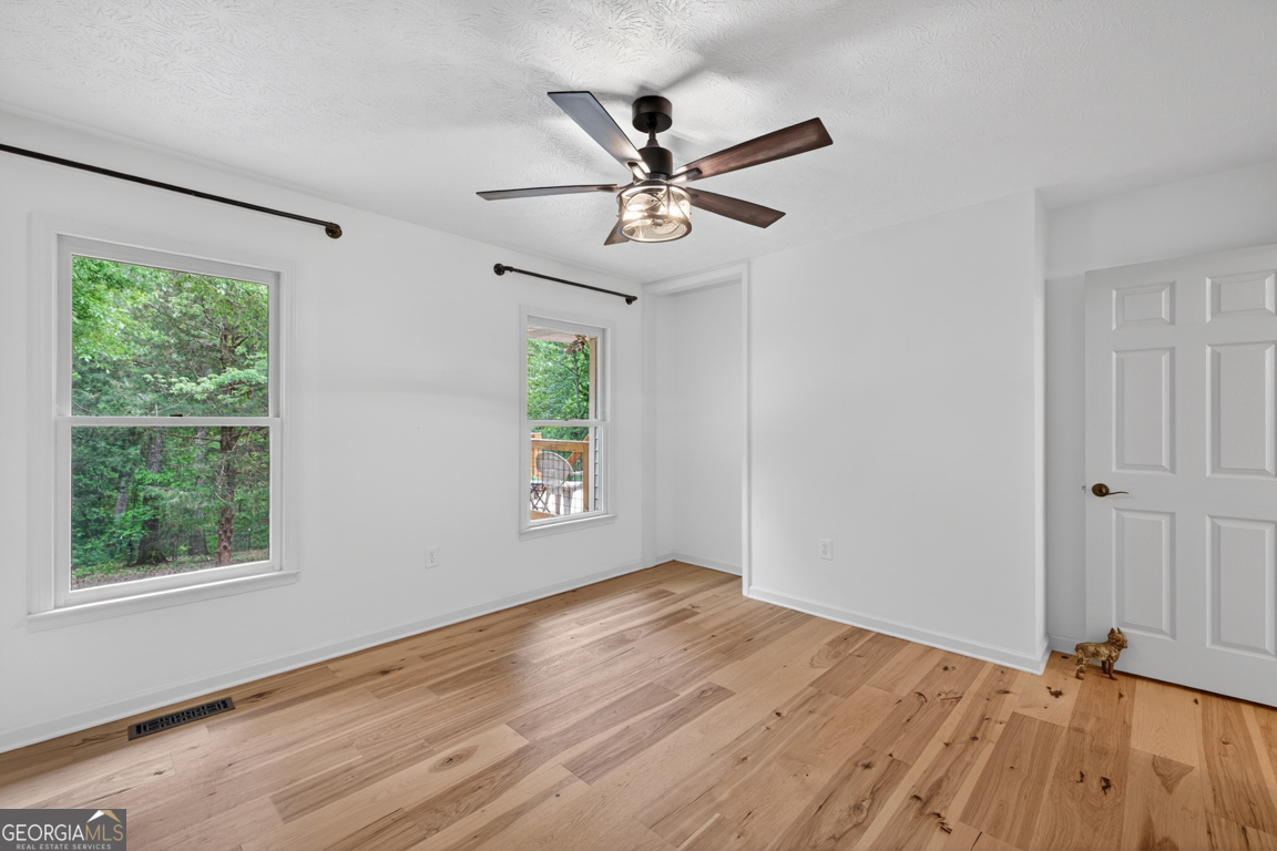 1207 Lakeland Drive Toccoa GA 30577