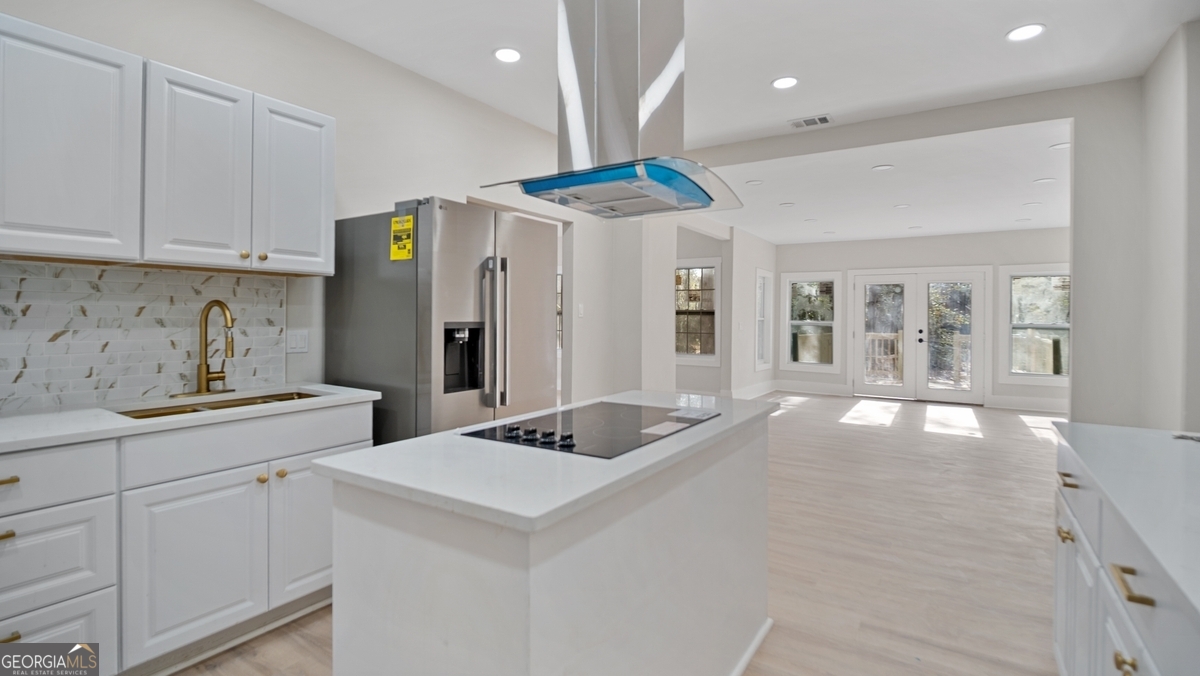 3 Mast Way Savannah GA 31419