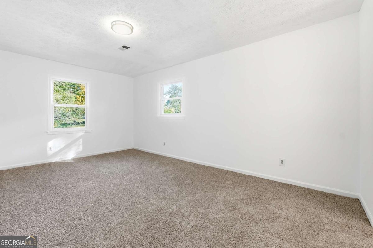 6917 Laurelwood Drive Douglasville GA 30135