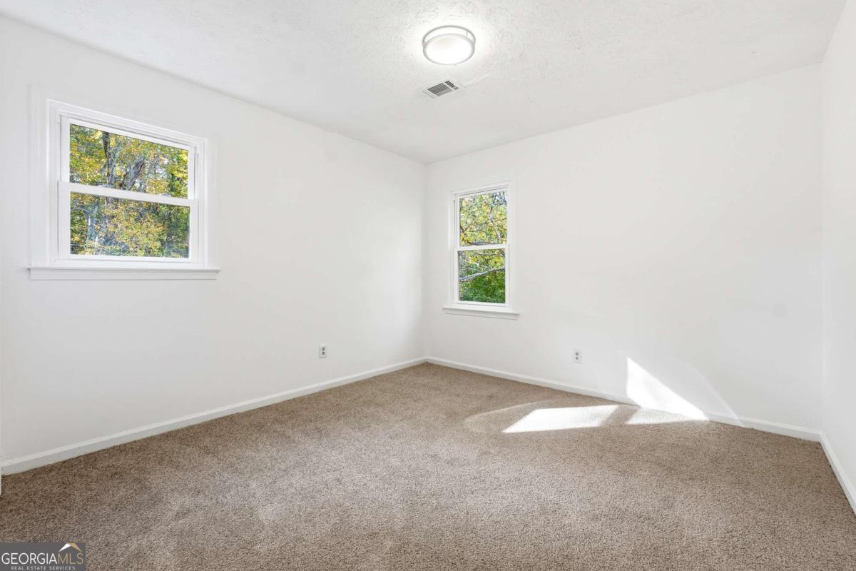 6917 Laurelwood Drive Douglasville GA 30135