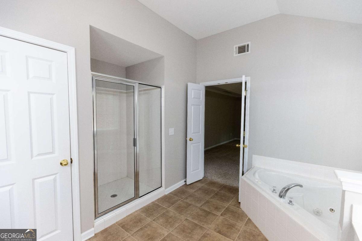 1038 Island View Court Buford GA 30518