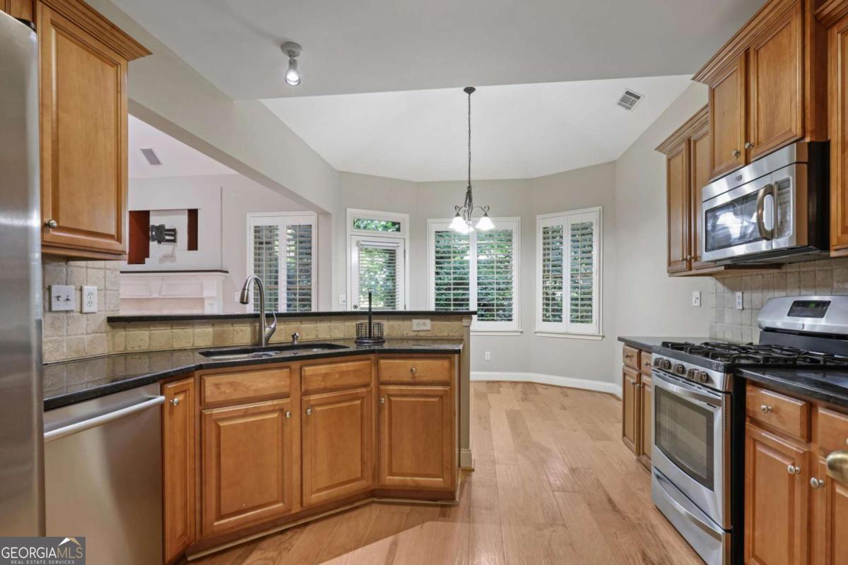105 Peregrine Way NW Kennesaw GA 30144
