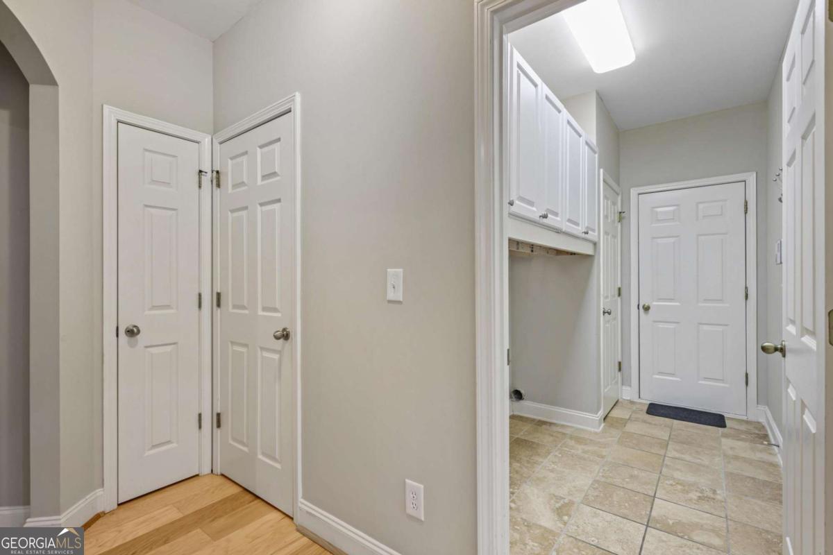 105 Peregrine Way NW Kennesaw GA 30144