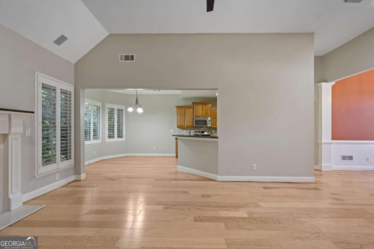 105 Peregrine Way NW Kennesaw GA 30144