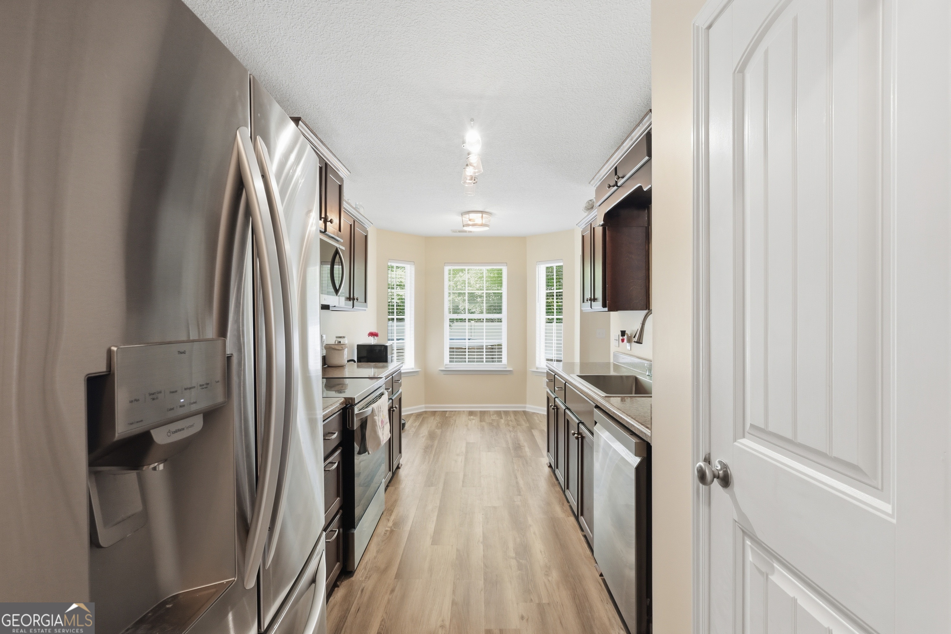 1209 Peacock Trail Hinesville GA 31313
