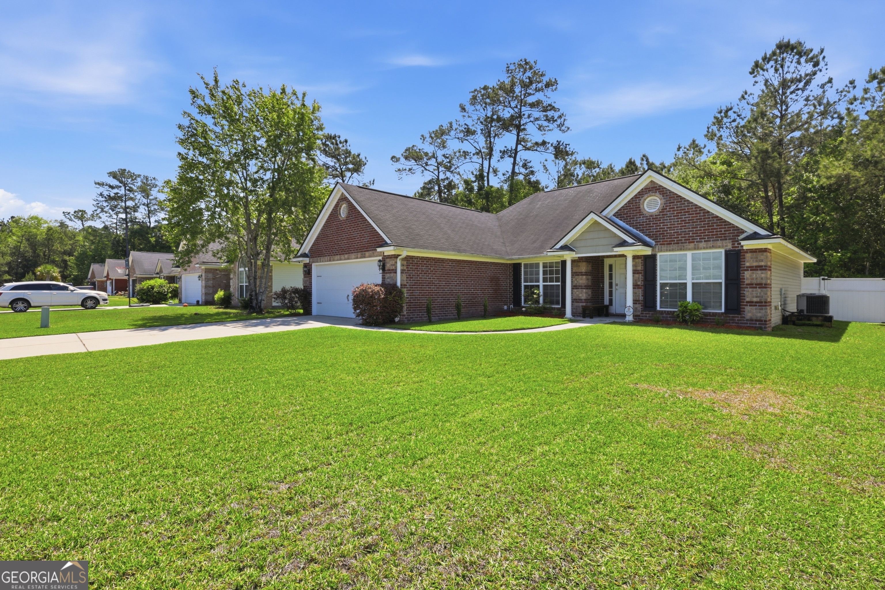 1209 Peacock Trail Hinesville GA 31313