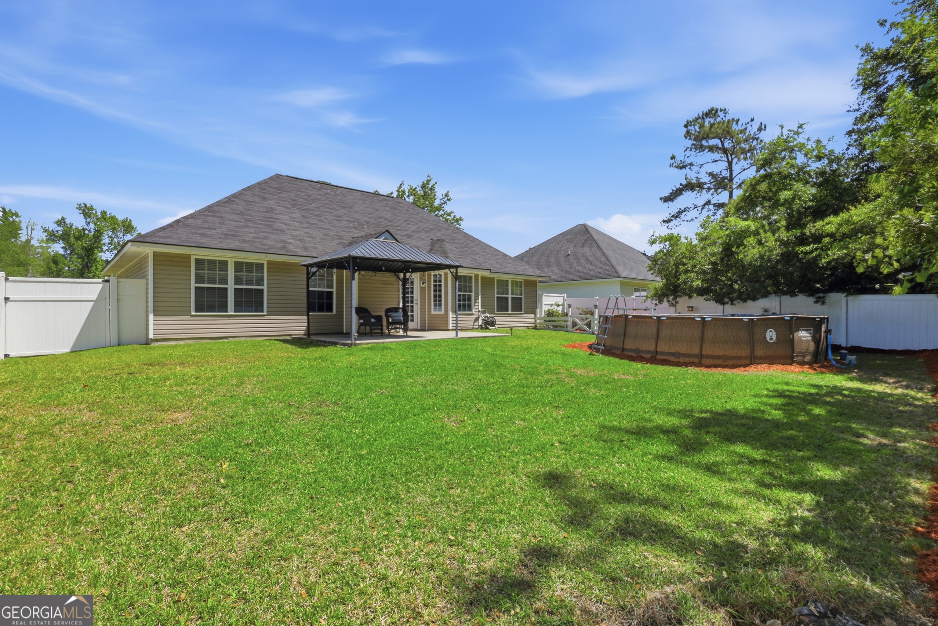 1209 Peacock Trail Hinesville GA 31313