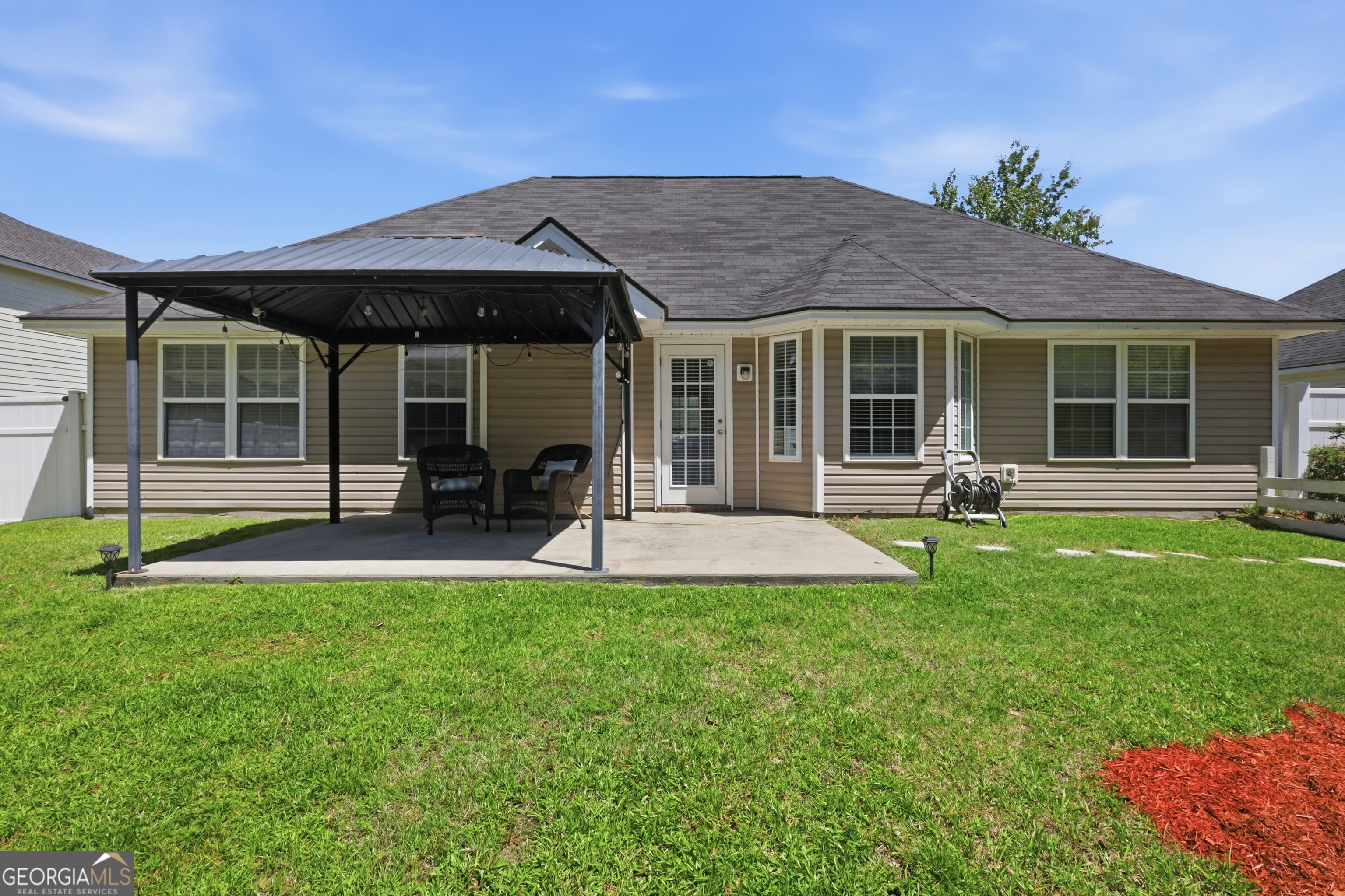 1209 Peacock Trail Hinesville GA 31313