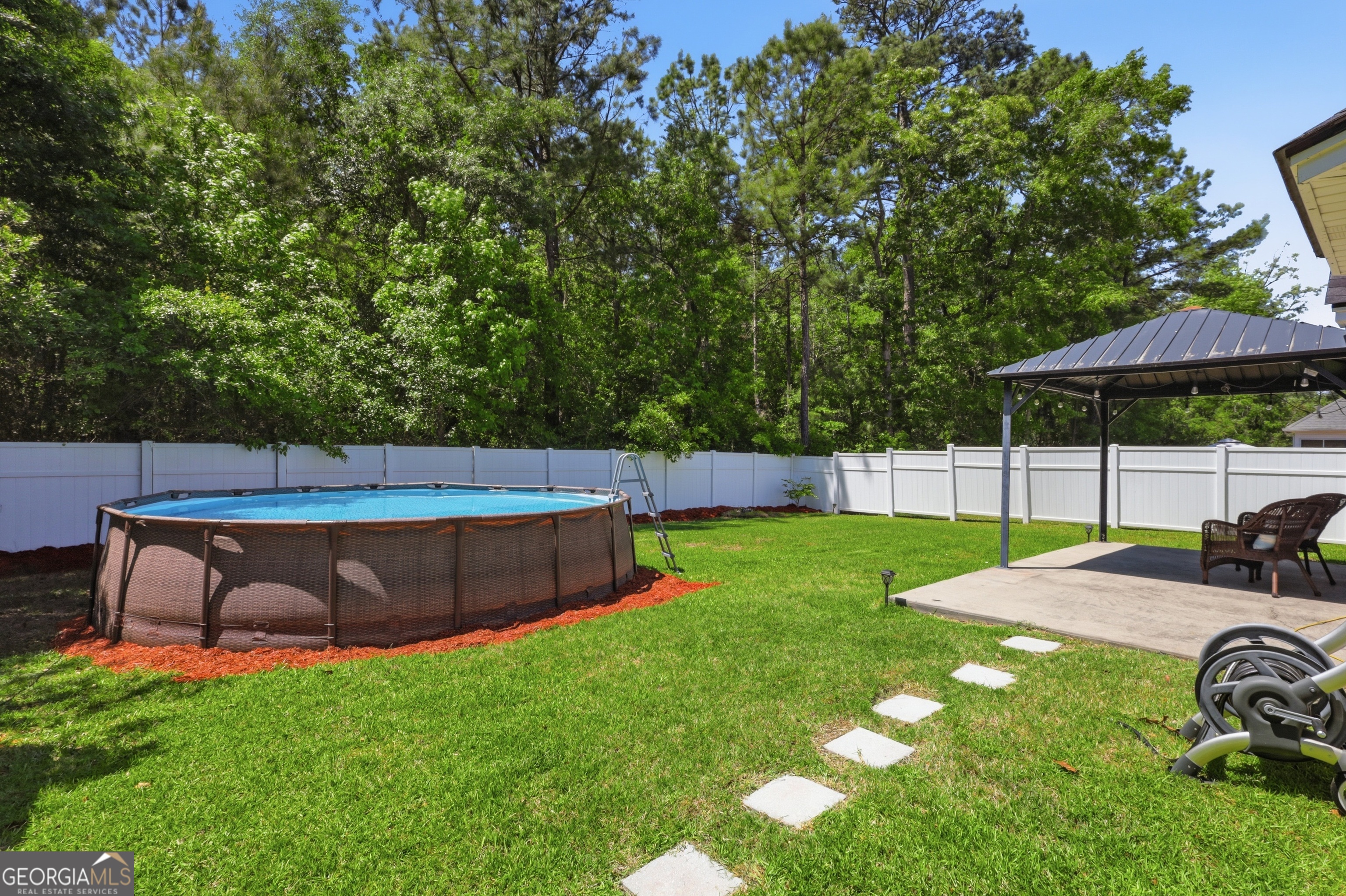 1209 Peacock Trail Hinesville GA 31313