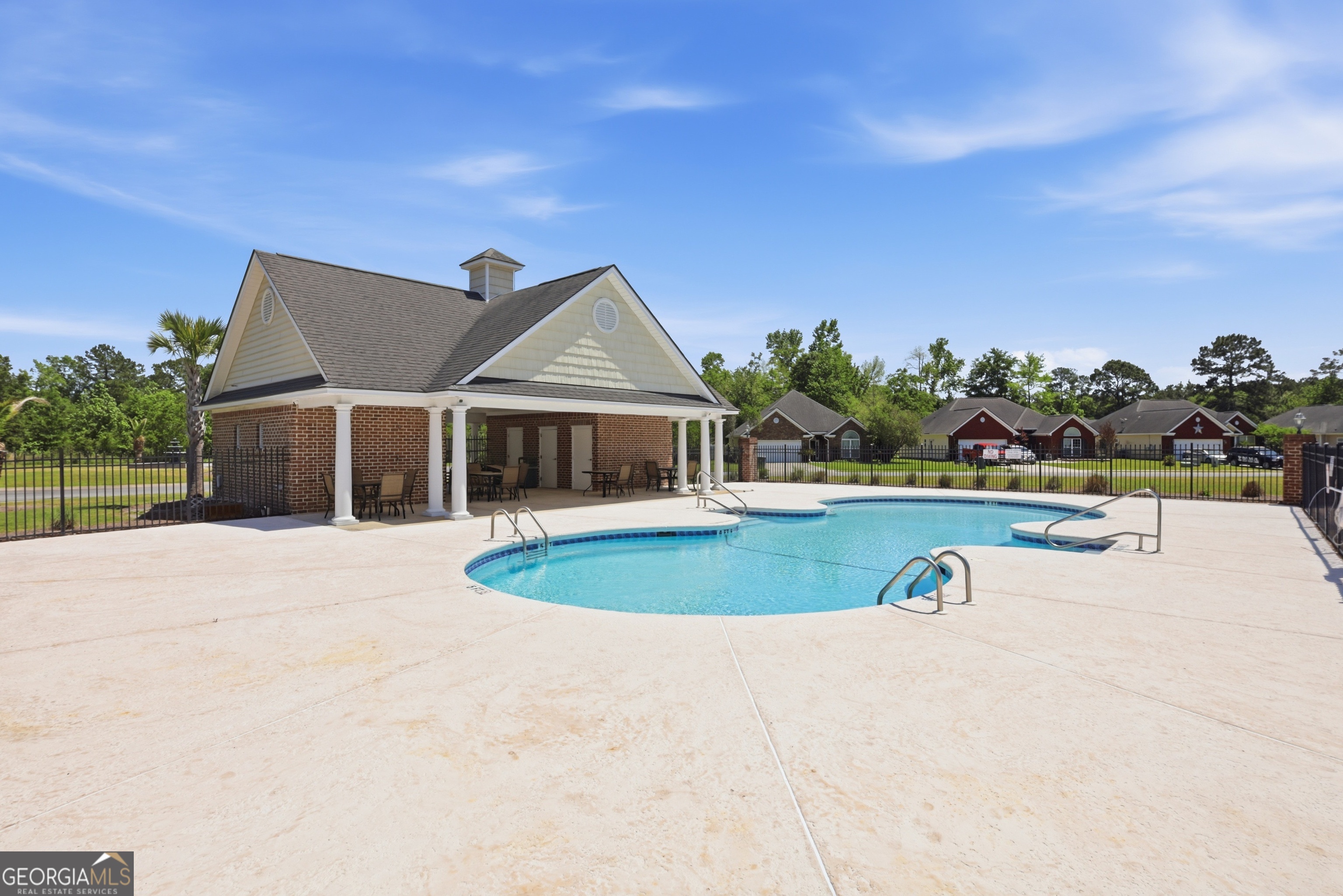 1209 Peacock Trail Hinesville GA 31313