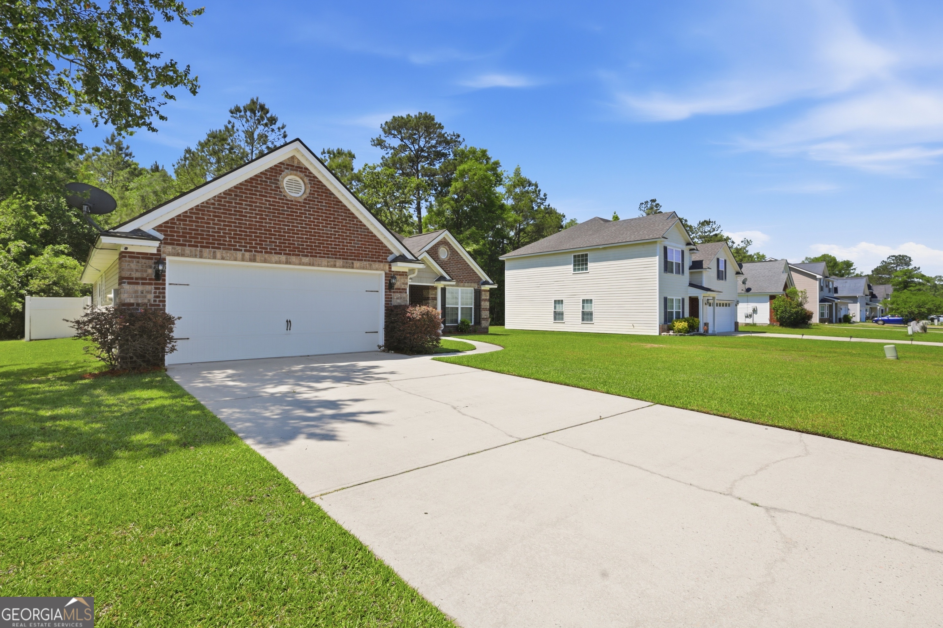 1209 Peacock Trail Hinesville GA 31313