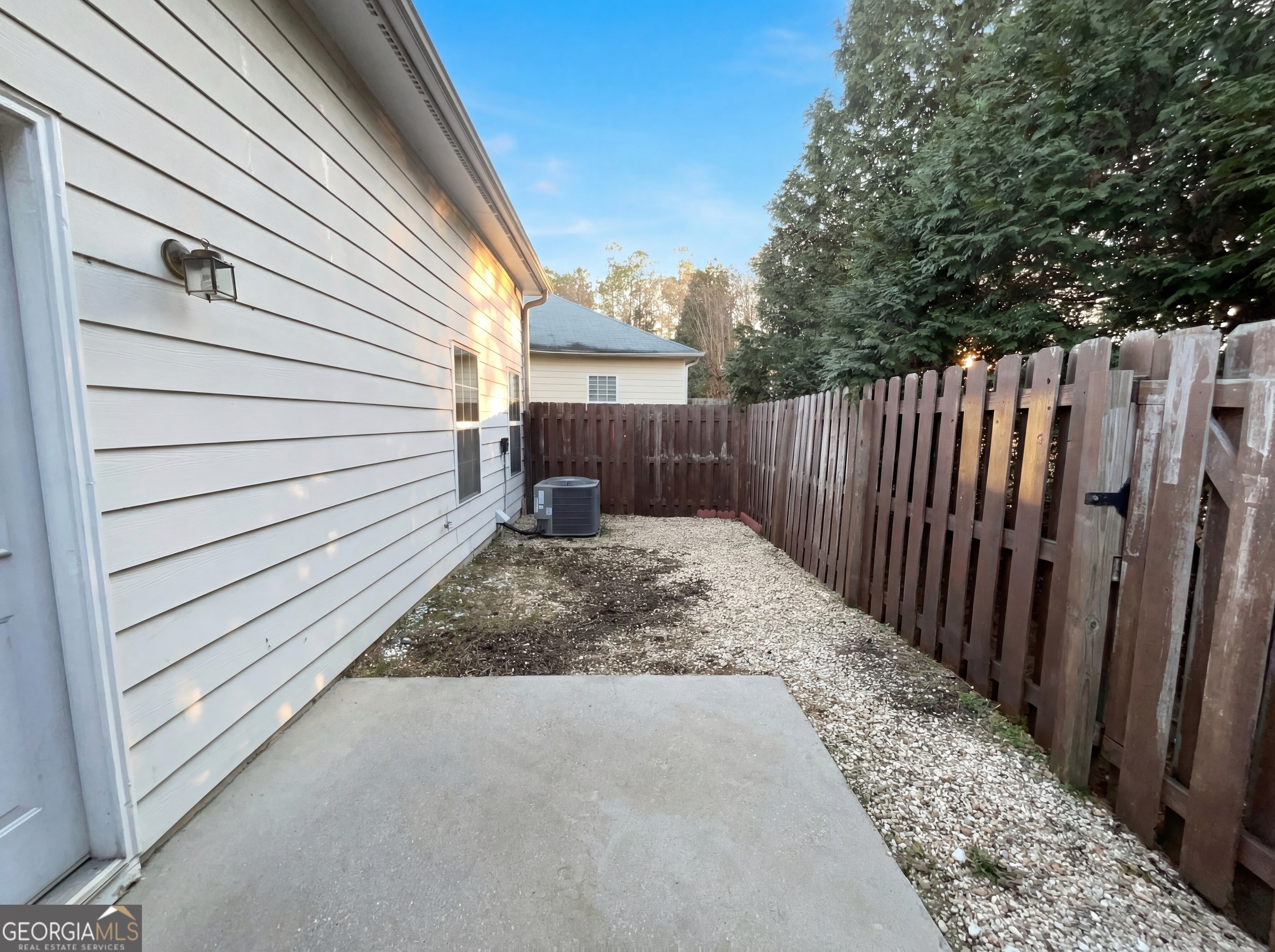 2022 Appaloosa Way Conyers GA 30012