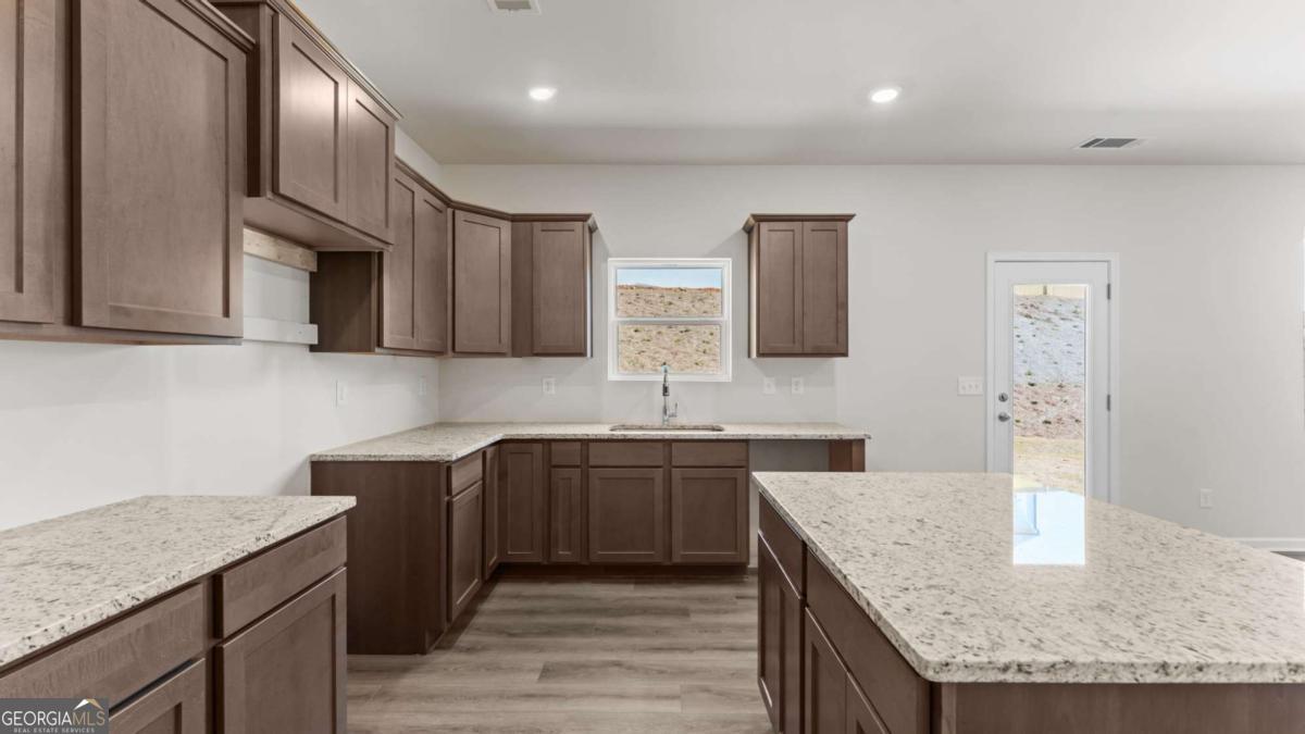 153 Bloomfield Circle Canton GA 30114