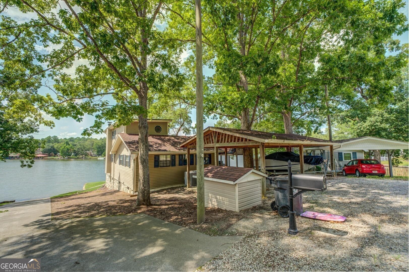 393 Templeton Circle Mansfield GA 30055