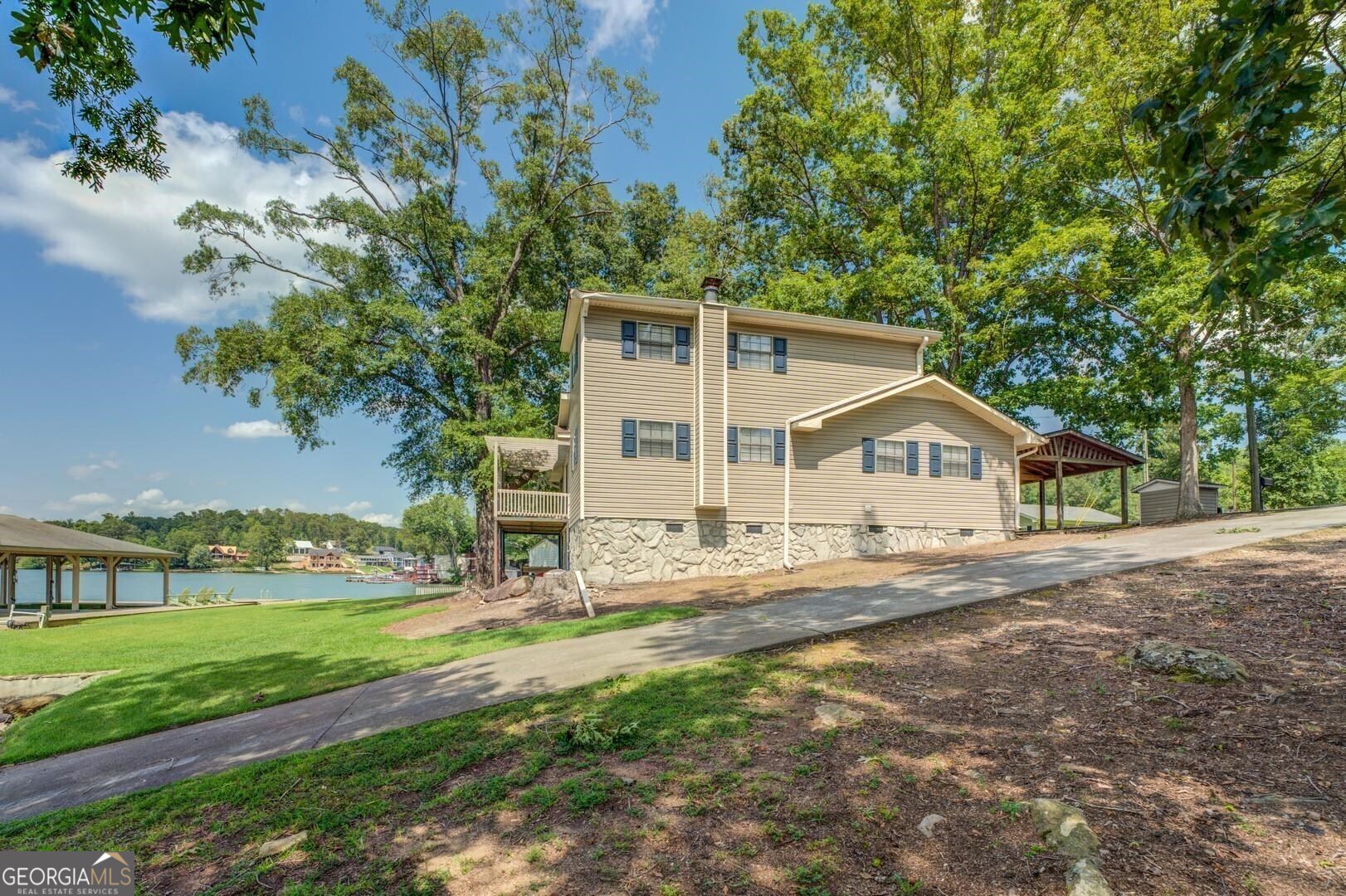 393 Templeton Circle Mansfield GA 30055