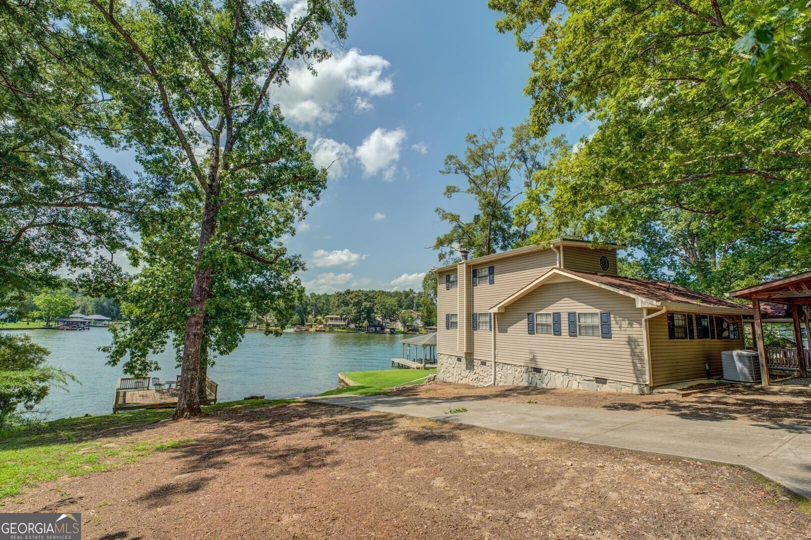 393 Templeton Circle Mansfield GA 30055