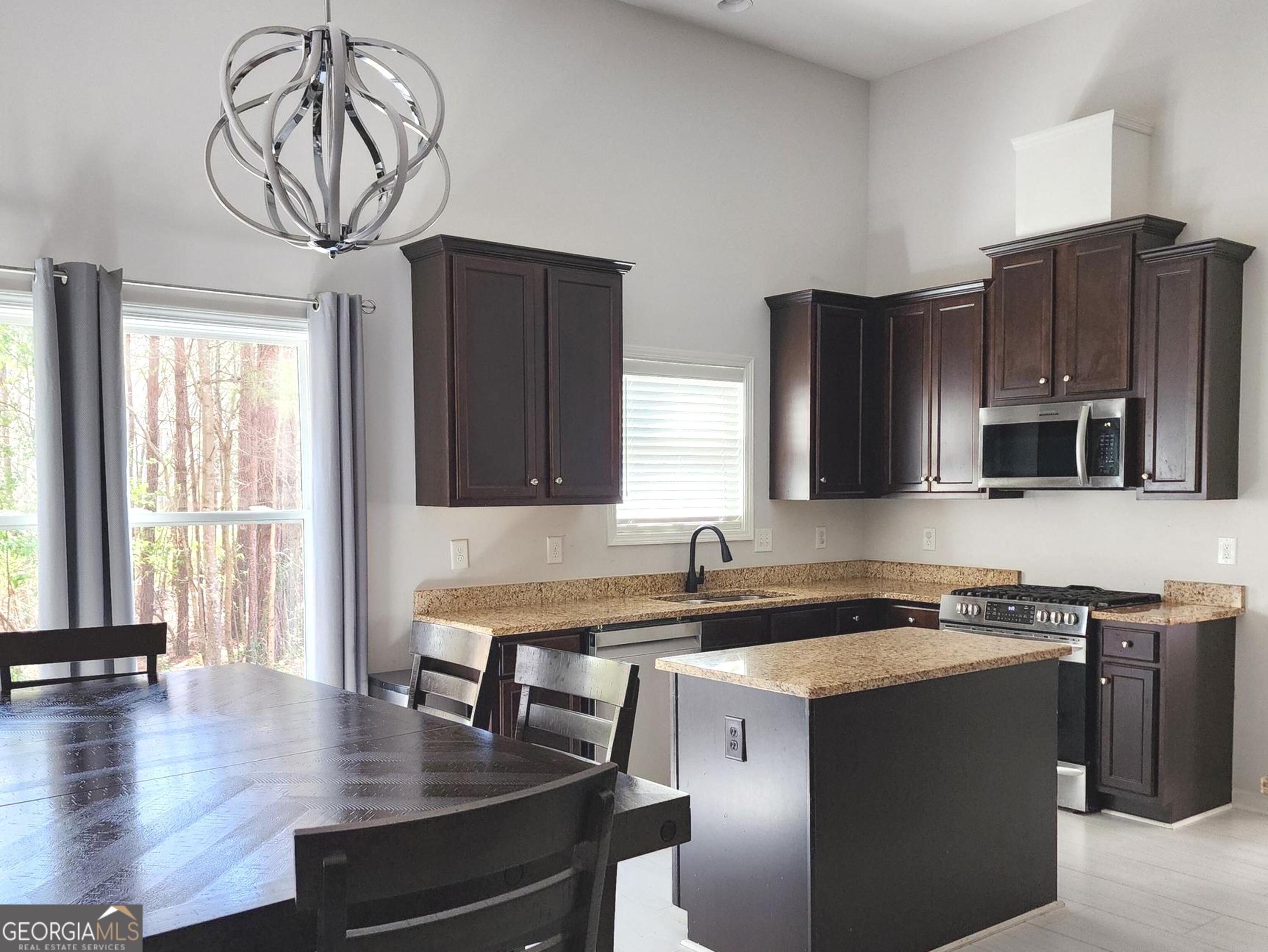 1072 Creekhead Drive Villa Rica GA 30180