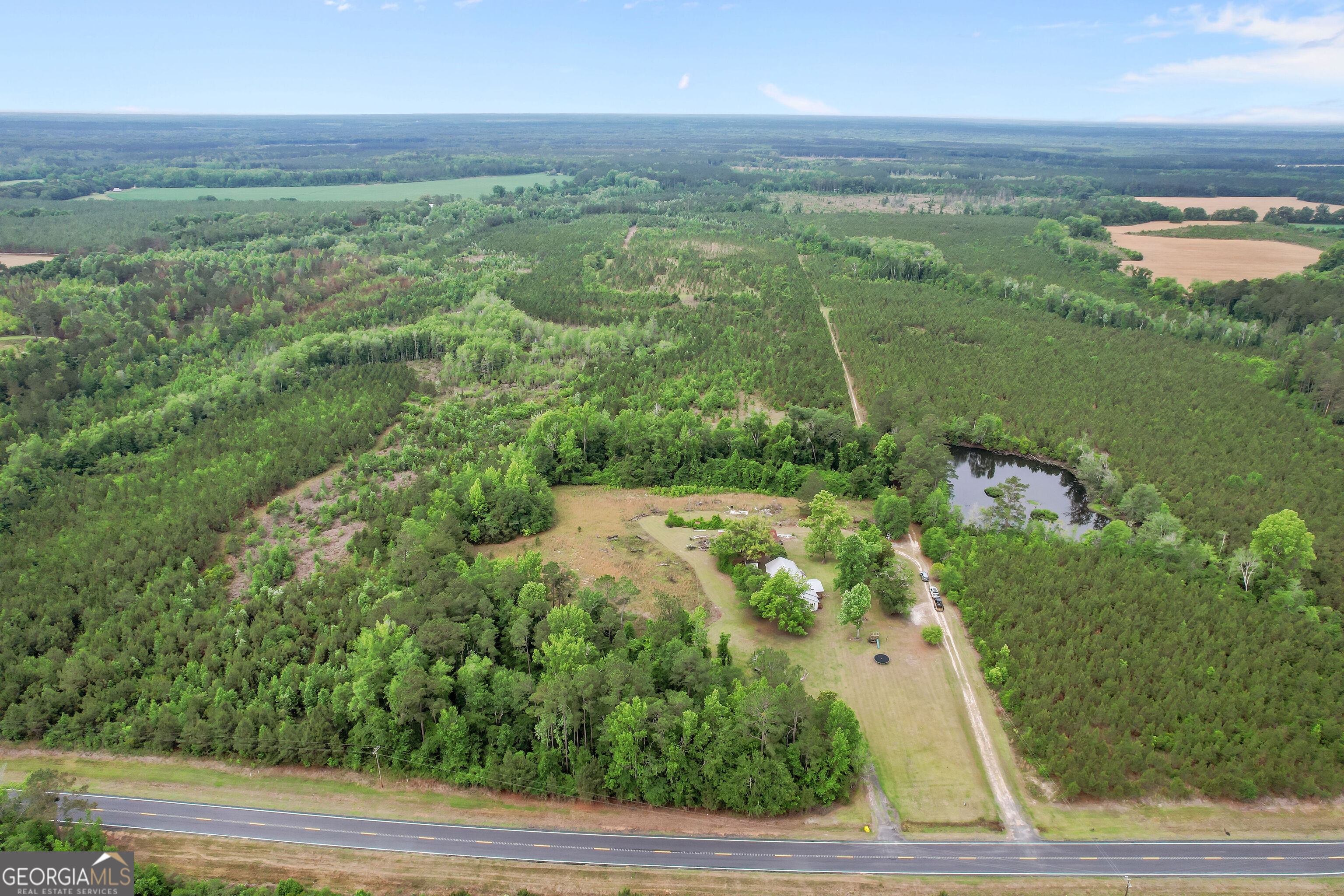 1535 W River Road Rhine GA 31077