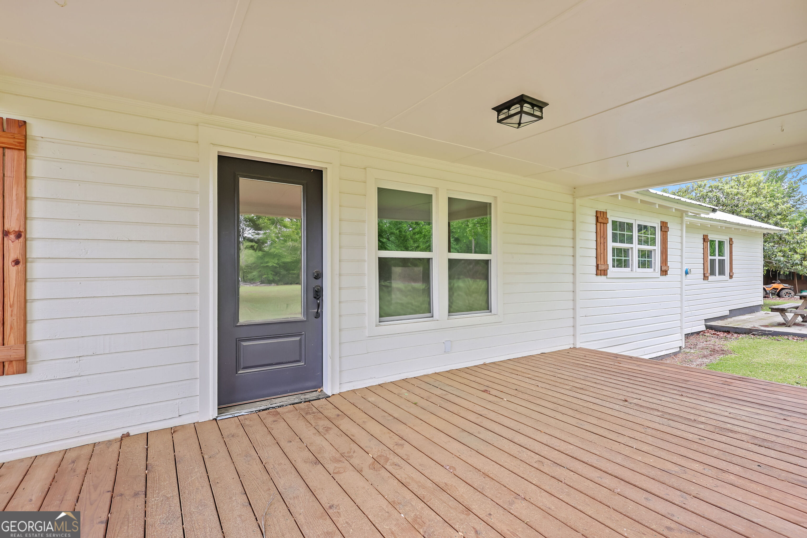 1535 W River Road Rhine GA 31077